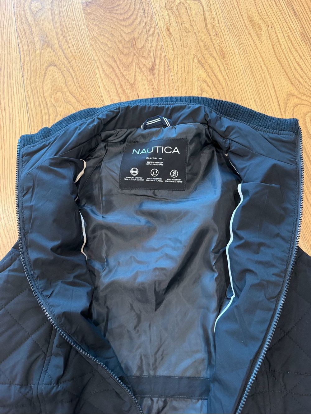 NWT Nautica Black Quilted Zip-Front Women's Vest - Picture 4 of 5